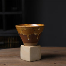 Load image into Gallery viewer, Conical Couture Cup &amp; Base Set