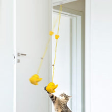 Load image into Gallery viewer, Adjustable Hanging Cat Toy