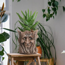 Load image into Gallery viewer, Resin Tree Stump Vase