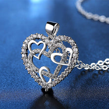 Load image into Gallery viewer, Openwork Heart Necklace