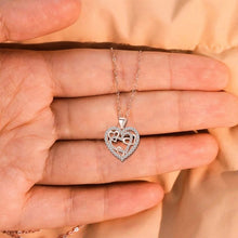 Load image into Gallery viewer, Openwork Heart Necklace