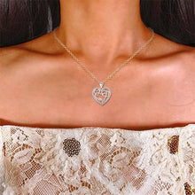 Load image into Gallery viewer, Openwork Heart Necklace