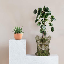 Load image into Gallery viewer, Resin Tree Stump Vase