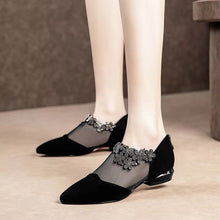 Load image into Gallery viewer, RHINESTONE STONE HOLLOW HEEL SHOES