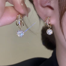 Load image into Gallery viewer, Fashion Diamond Crown Earrings