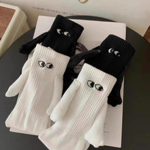 Load image into Gallery viewer, 🧦Funny Hand In Hand Socks, Couple Magnetic Holding Hands Socks