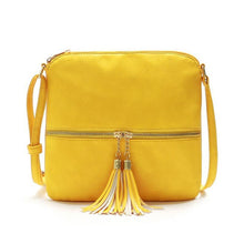 Load image into Gallery viewer, Medium Crossbody Bag with Tassel