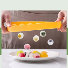 Load image into Gallery viewer, 6 Balls Silicone Ice Mold