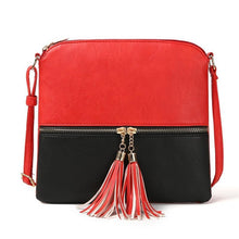 Load image into Gallery viewer, Medium Crossbody Bag with Tassel