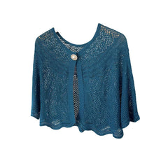 Load image into Gallery viewer, Hollow Shawl With Pearl Button