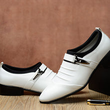 Load image into Gallery viewer, Men's Business Breathable Leather Shoes