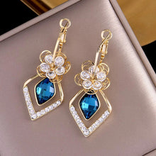 Load image into Gallery viewer, Flower Zircon Rhombic Sapphire Drop Earrings