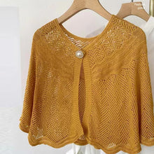 Load image into Gallery viewer, Hollow Shawl With Pearl Button