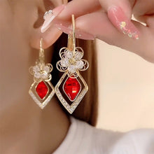 Load image into Gallery viewer, Flower Zircon Rhombic Sapphire Drop Earrings