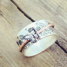 Load image into Gallery viewer, Butterflies Silver Spinner Ring