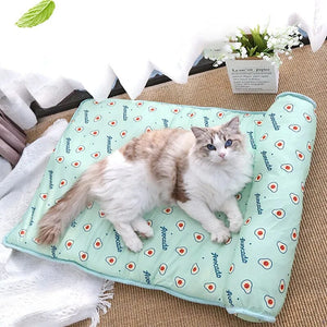 ✨Ice Silk Cooling Mat for Dogs & Cats✨