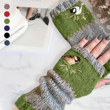 Load image into Gallery viewer, Patchwork Embroidered Warm Gloves