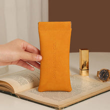 Load image into Gallery viewer, Portable Compression Shrapnel Glasses Case