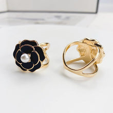 Load image into Gallery viewer, Delicate Camellia Scarf Buckle