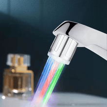 Load image into Gallery viewer, RGB Intelligent Temperature controlled LED Faucet