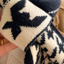 Load image into Gallery viewer, Fashion Double Knit Neckerchief