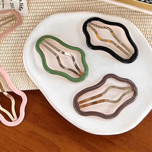 Load image into Gallery viewer, Cloud-shaped Hollow Bang Clip