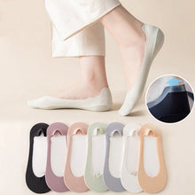 Load image into Gallery viewer, Invisible Non-slip Ice Silk Socks