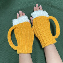 Load image into Gallery viewer, 🍺Funny 3D Beer Mug Knitted Glove Gift🎁