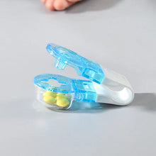 Load image into Gallery viewer, 💊Portable Pill Taker💊
