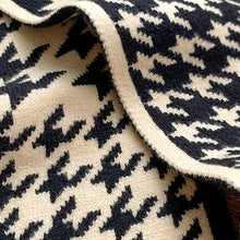 Load image into Gallery viewer, Fashion Double Knit Neckerchief