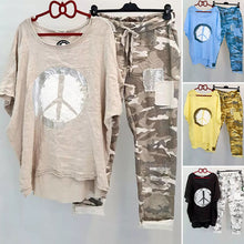 Load image into Gallery viewer, Women&#39;s Two-Piece Camouflage Suit