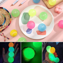 Load image into Gallery viewer, Glow in The Dark Sticky Balls