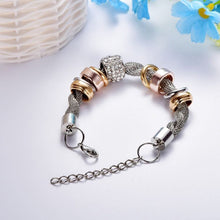 Load image into Gallery viewer, Entwined Ring Accent Bracelet