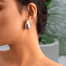 Load image into Gallery viewer, Teardrop Earrings