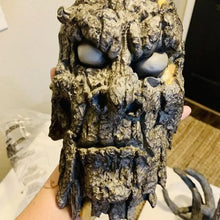Load image into Gallery viewer, Spooky Living Tree Halloween Decoration