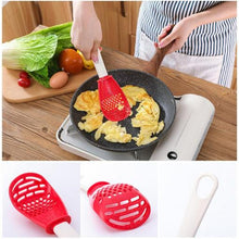 Load image into Gallery viewer, Creative Grated Ginger Garlic Multifunctional Spoon