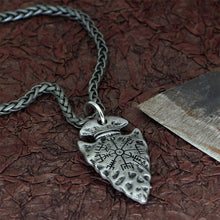 Load image into Gallery viewer, Odin&#39;s Spear Necklace with Vegvisir Symbol