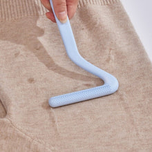 Load image into Gallery viewer, Clothes Lint Removal Tool