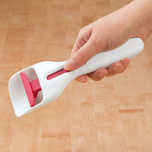 Load image into Gallery viewer, Non-stick Cupcake Dispensing Spoon