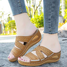 Load image into Gallery viewer, Premium Thick Platform Large Size Slipper Sandals