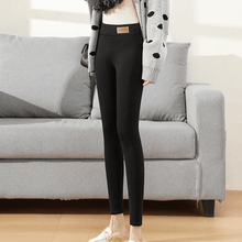 Load image into Gallery viewer, Women’s Fashionable Thermal Cashmere Slim Pants