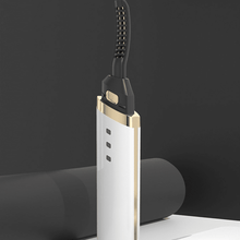 Load image into Gallery viewer, Heated Eyelash Curler