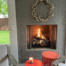 Load image into Gallery viewer, Rustic Farmhouse Antler Wreath