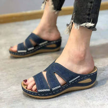 Load image into Gallery viewer, Premium Thick Platform Large Size Slipper Sandals