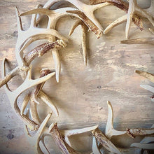 Load image into Gallery viewer, Rustic Farmhouse Antler Wreath
