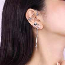 Load image into Gallery viewer, Rhinestone Swallow Ear Hanging