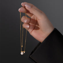 Load image into Gallery viewer, Pearl Pendant Necklace