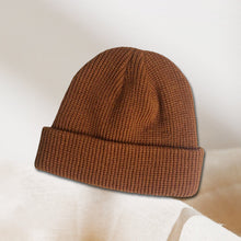 Load image into Gallery viewer, Warm wool knitted hat