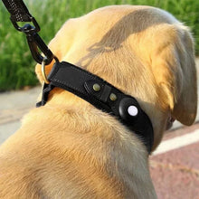 Load image into Gallery viewer, Leather Airtag Collar