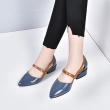 Load image into Gallery viewer, Women&#39;s Sandals in Soft Leather